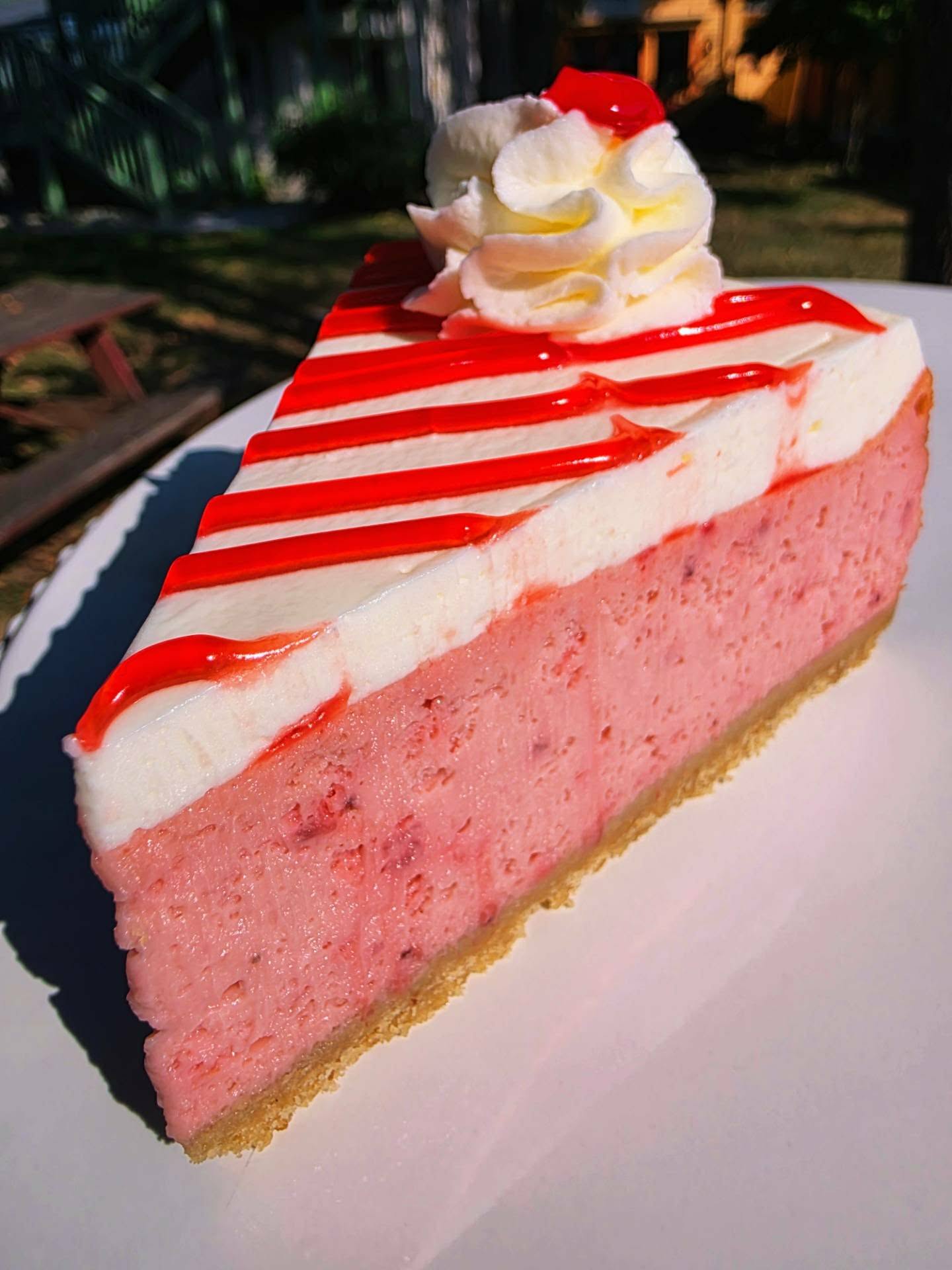 Classic-Strawberry-Cheesecake